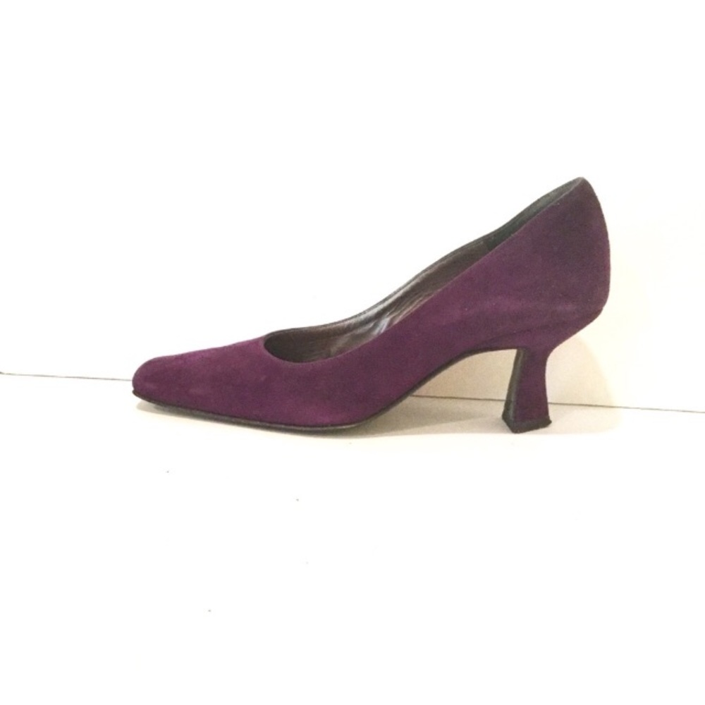 BRUNO MAGLI PURPLE SUEDE HEELS